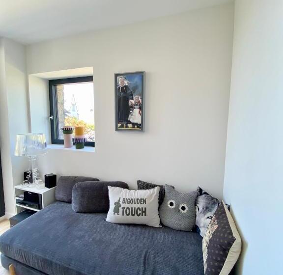 Superbe Villa Vue Sur Mer, Corniche De La Plage