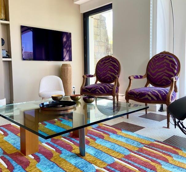 Superbe Villa Vue Sur Mer, Corniche De La Plage