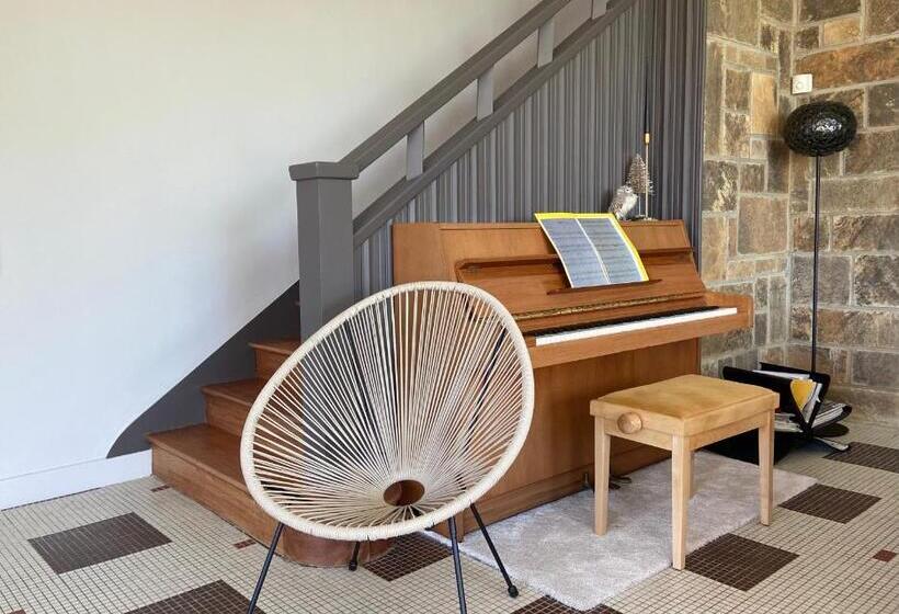 Superbe Villa Vue Sur Mer, Corniche De La Plage