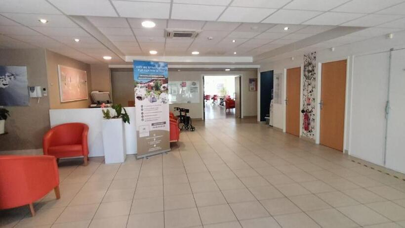 Villa Rose De Mons   Résidence Services Senior