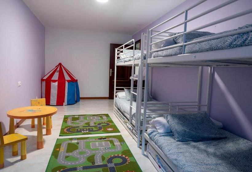 A Bruxiña De Toldaos