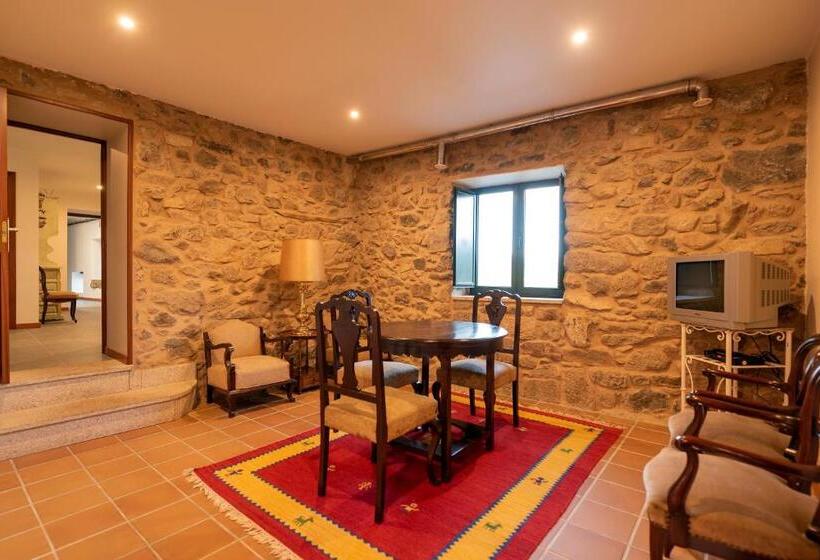 A Bruxiña De Toldaos