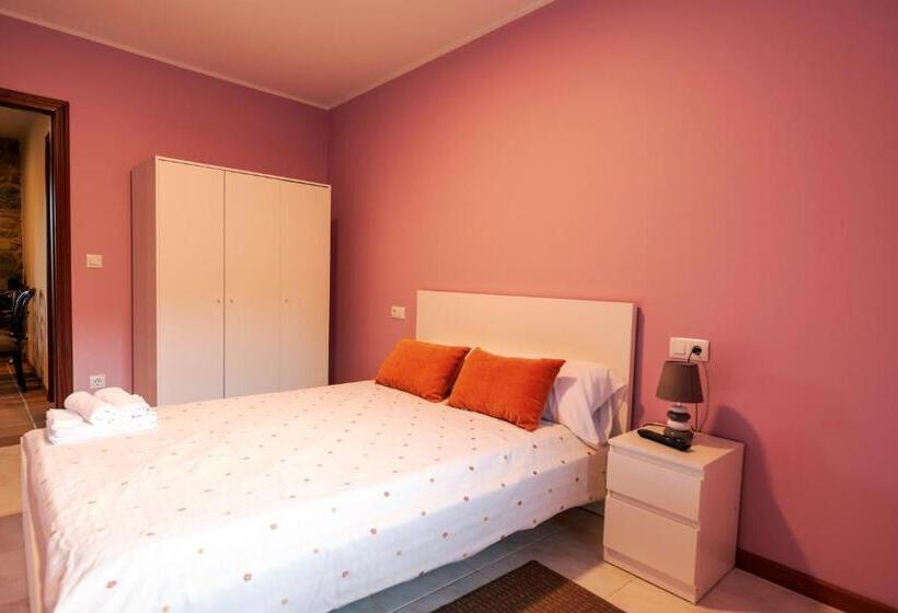 A Bruxiña De Toldaos