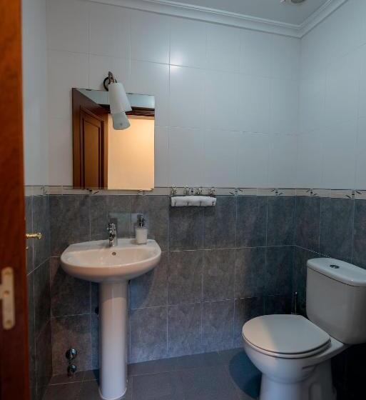 A Bruxiña De Toldaos