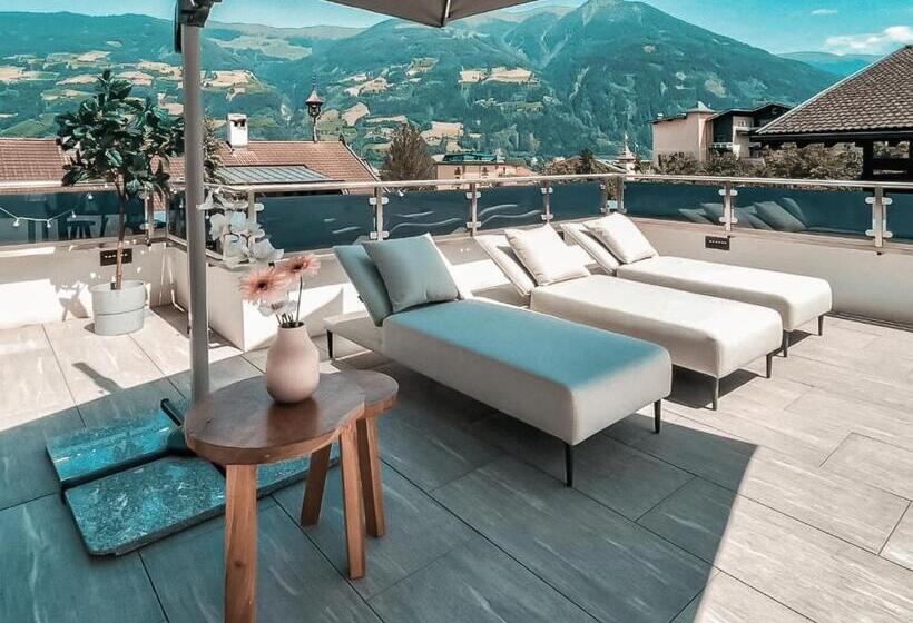 Alpenluxus Presents Cloud 9   Private Roof Terrace With Whirlpool