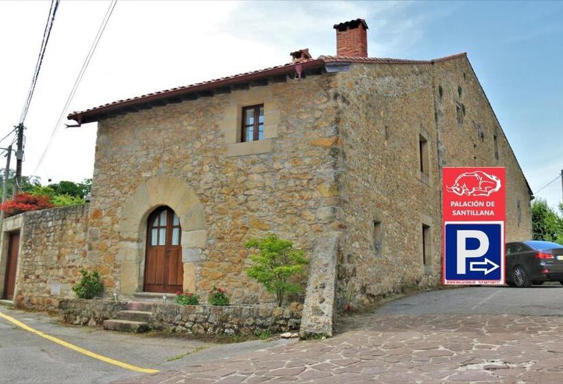 Apartamentos Palacion De Santillana
