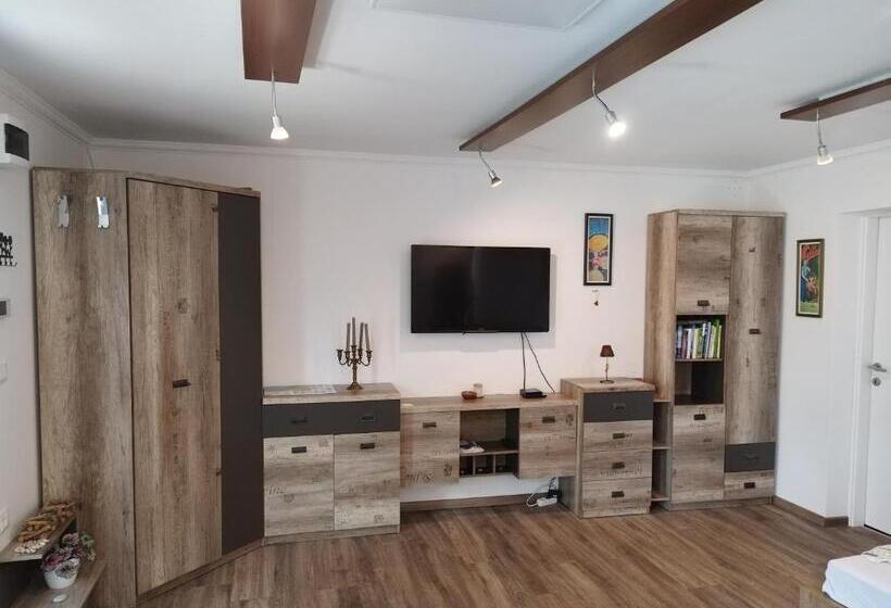 Apartma Salvia Guest House
