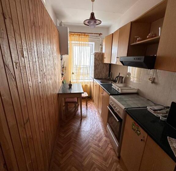 Bed and Breakfast роксолана