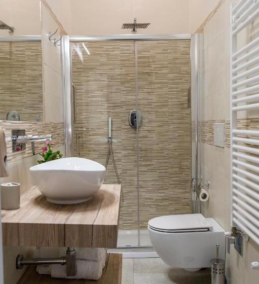 Bed And Breakfast Port Inn   Free Transport B&b To Cruise Ship