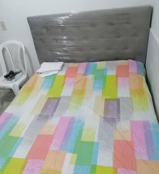 Bienvenido A Tu Segundo Hogar A Dos Cuadras Del Centro Recreaciónal Lagos Club Comfatolima