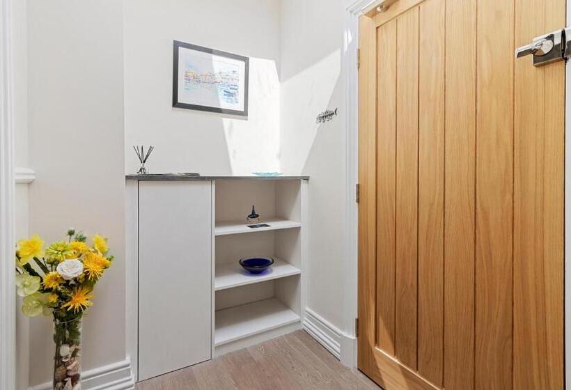 Bolton Plaice, Brixham