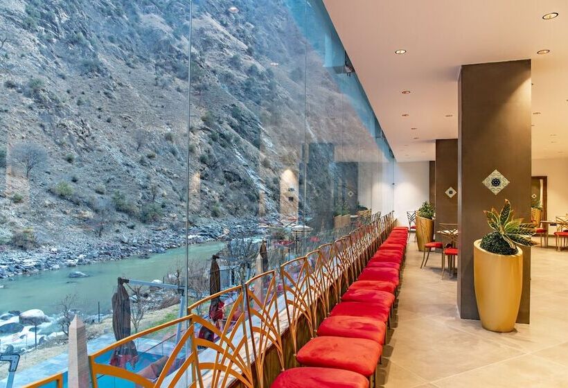 Echor Palm Bliss Riverside Resort & Spa