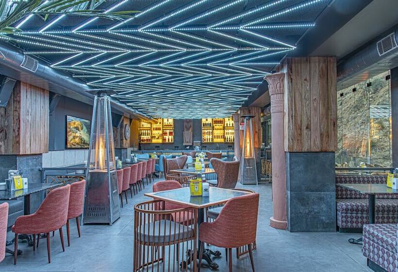 Echor Palm Bliss Riverside Resort & Spa