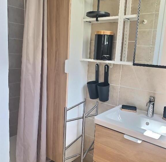 Face à La Mer   Confortable Appartement Pour 4 Personnes