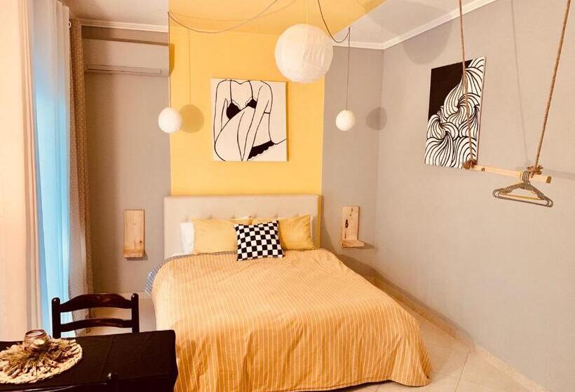 Family Tree   Quiet Area  Self Check In