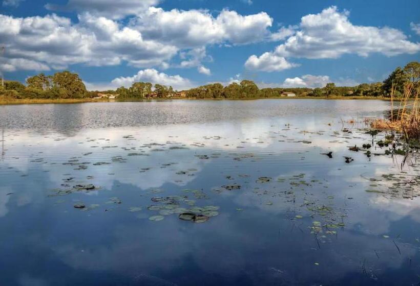 Happy Rest Place Home Lake View With Pool And Hottub
