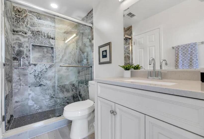 Happy Rest Place Home Lake View With Pool And Hottub