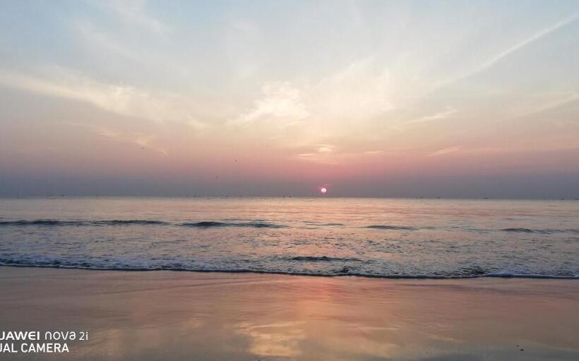 ホテル Dive Beach Palace