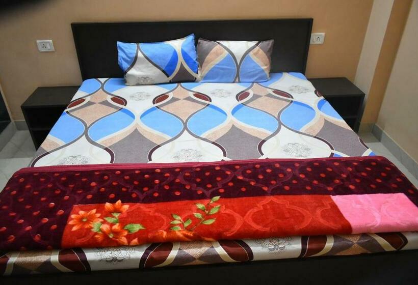 בית מלון כפרי G S Palace By Wb Inn