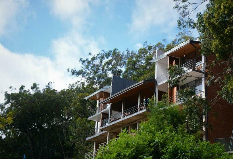 فندق Icy Falls   Ohiya