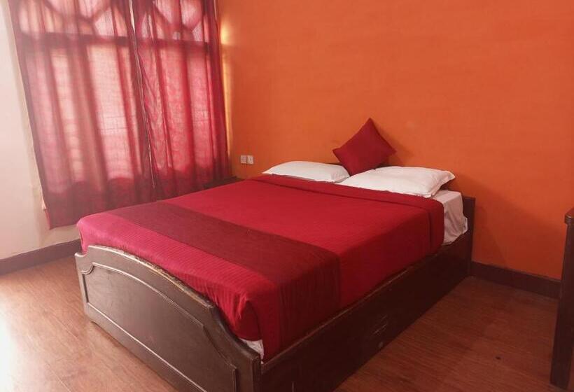 בית מלון כפרי Mango Hill Shola Ooty