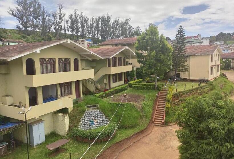 בית מלון כפרי Mango Hill Shola Ooty