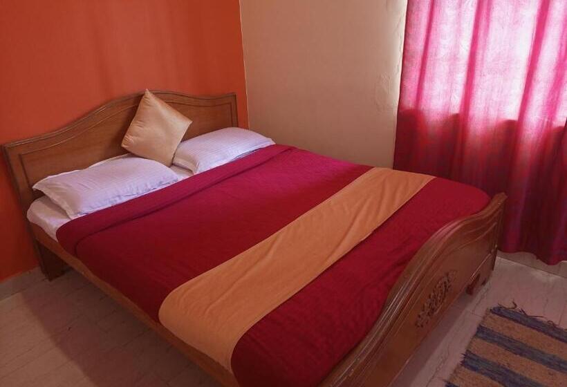 בית מלון כפרי Mango Hill Shola Ooty