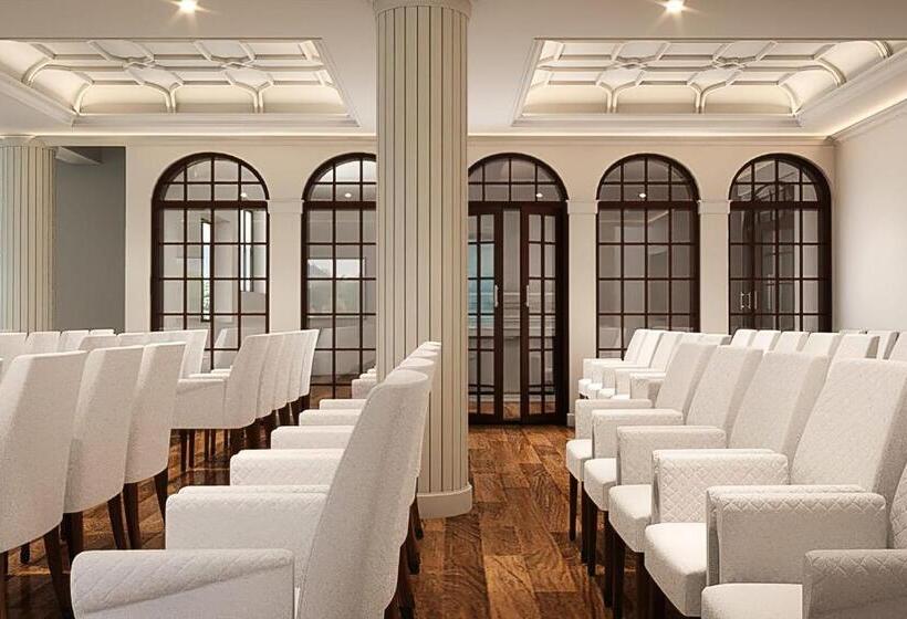 בית מלון כפרי Mango Hill Shola Ooty