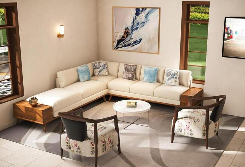 בית מלון כפרי Mango Hill Shola Ooty