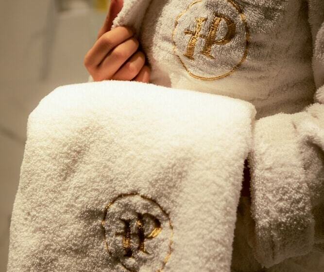 هتل Plaza Boutique