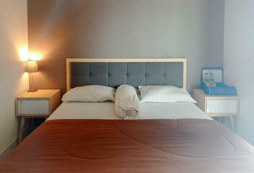 호텔 Redliving Apartemen Grand Kamala Lagoon Pekayon Tower Barclay North