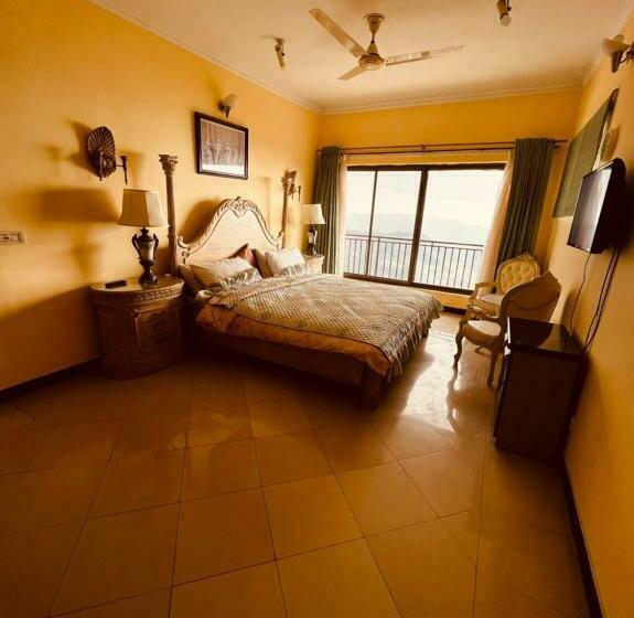 Reina Boutique Hotel   Murree