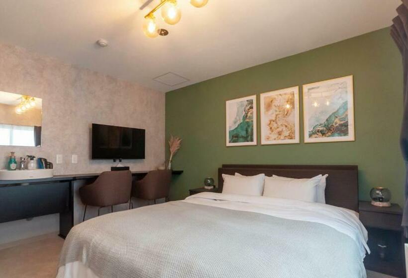 فندق Rusutsu Grand Cabin   Vacation Stay 16626v