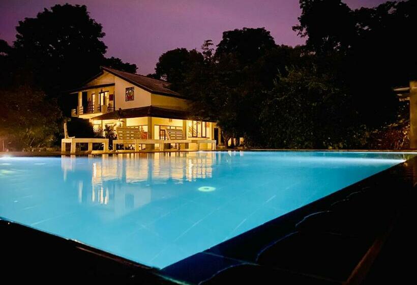 酒店 Sigiriya Kele