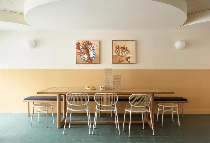 בית מלון כפרי The Isla