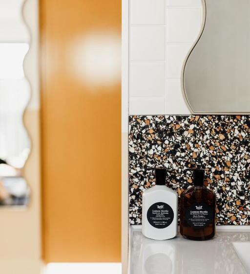 בית מלון כפרי The Isla