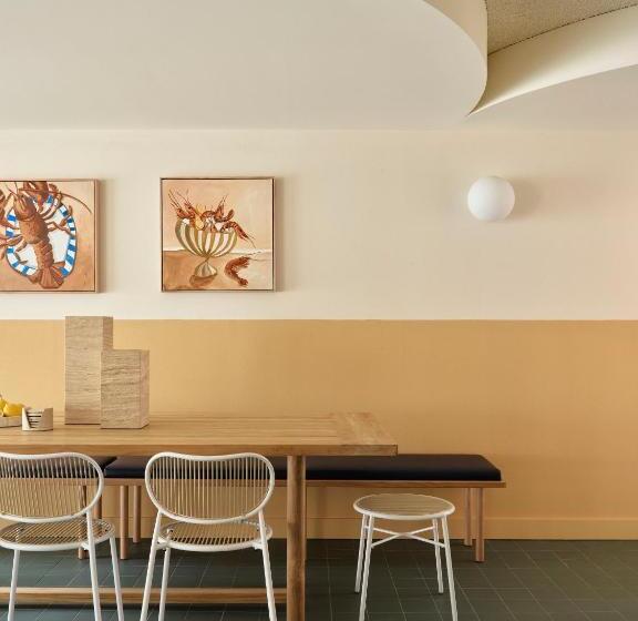 בית מלון כפרי The Isla