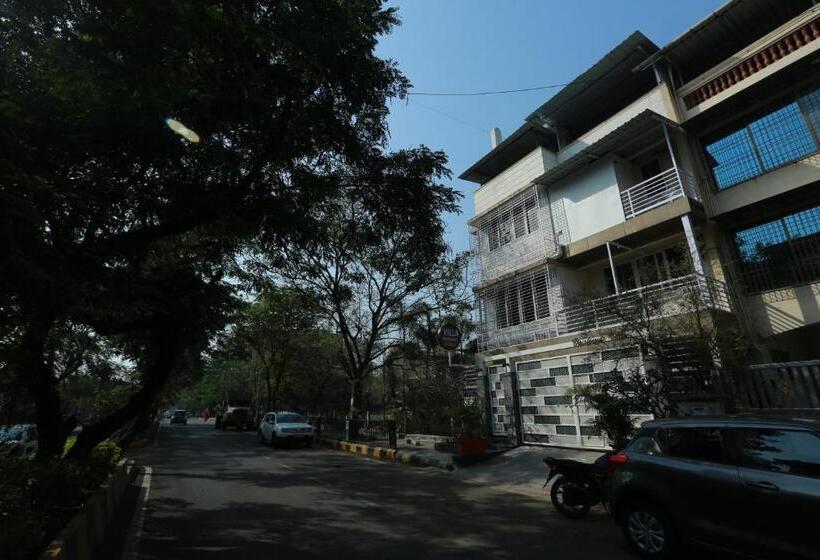 酒店 Villa Residency