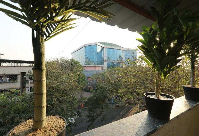 酒店 Villa Residency