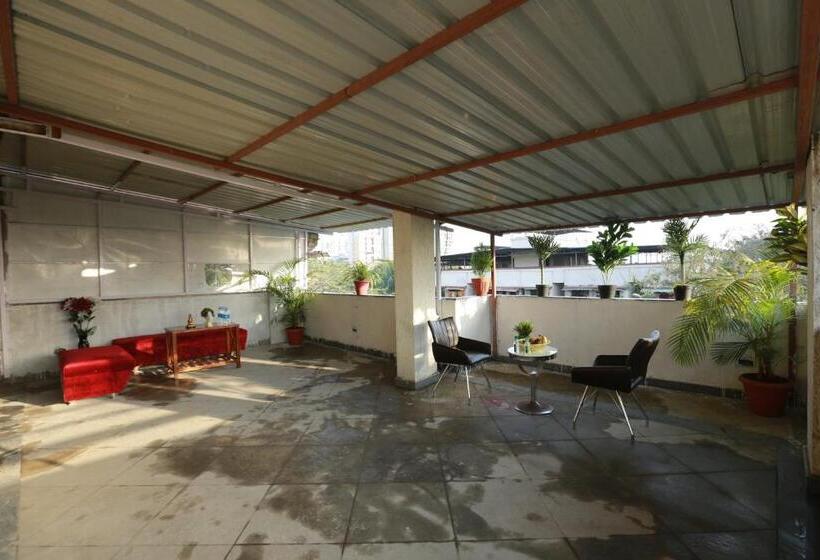 酒店 Villa Residency