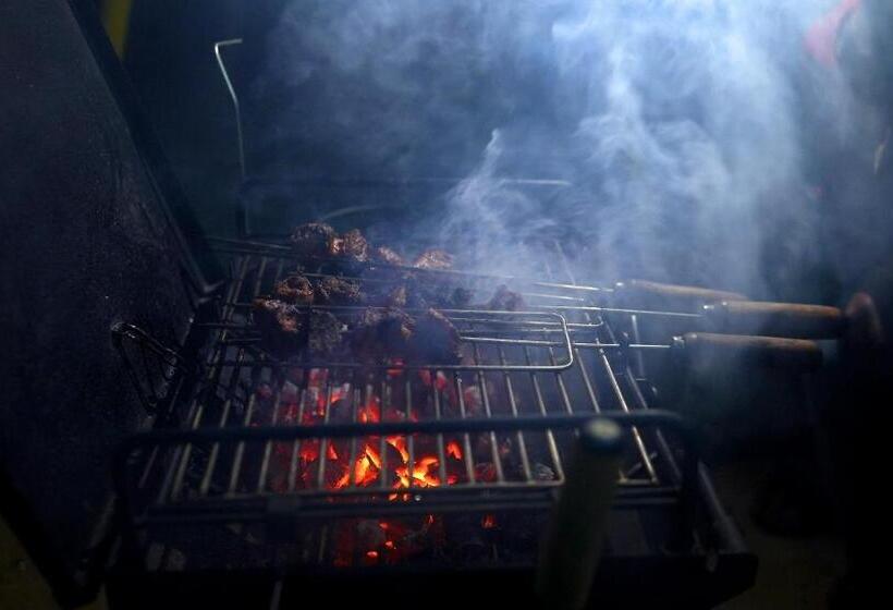 Отель Vista Suites Doddabetta Ooty By Bestinn Leisure