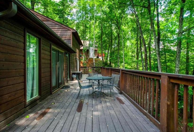 Little Cub Cottage Mtn Views & Community Pools