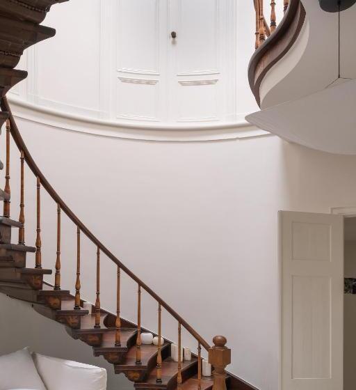 Luxuryapartmentsoulforcity