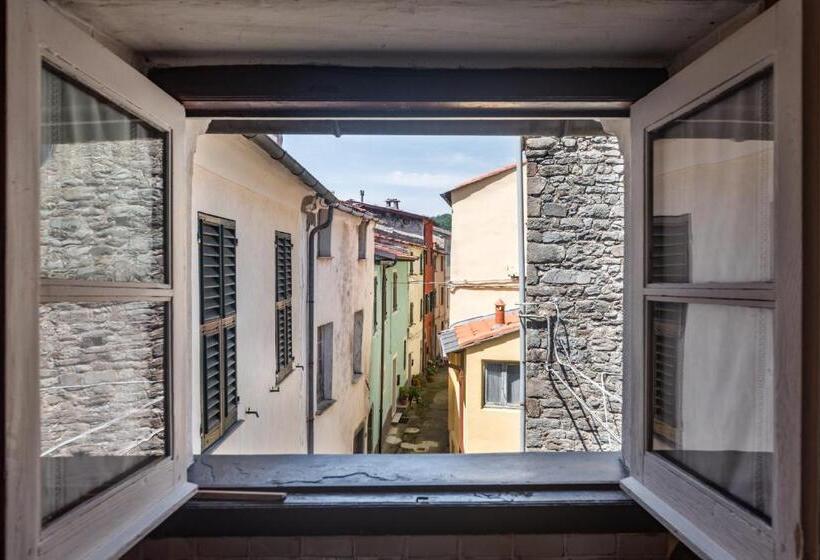 Nearby 5 Terre Lovely Mansarda