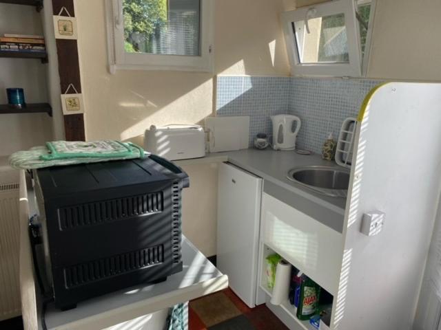 No 5 Plaisance Studio