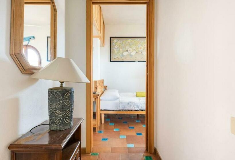 Пансион Camera Hibiscus