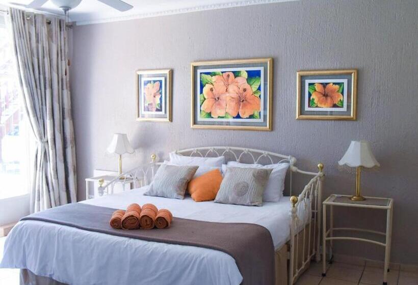 פנסיון Georeen Guest House