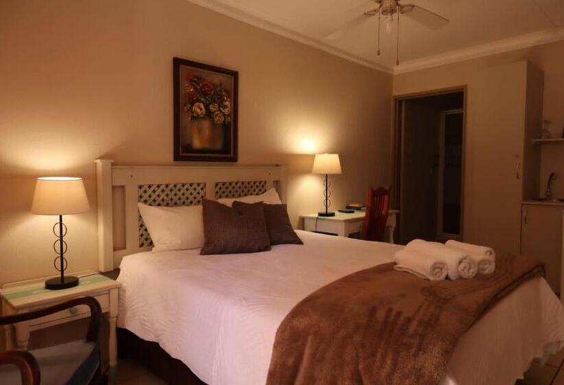 بنسيون Georeen Guest House