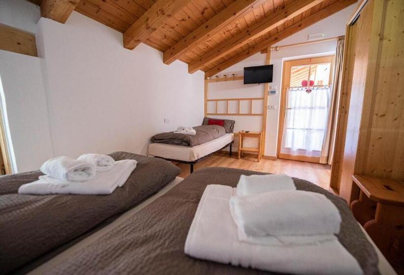 بنسيون Moie Camere