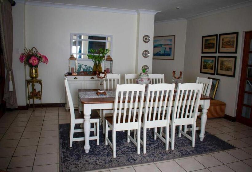 Пансион Tengo Guest House